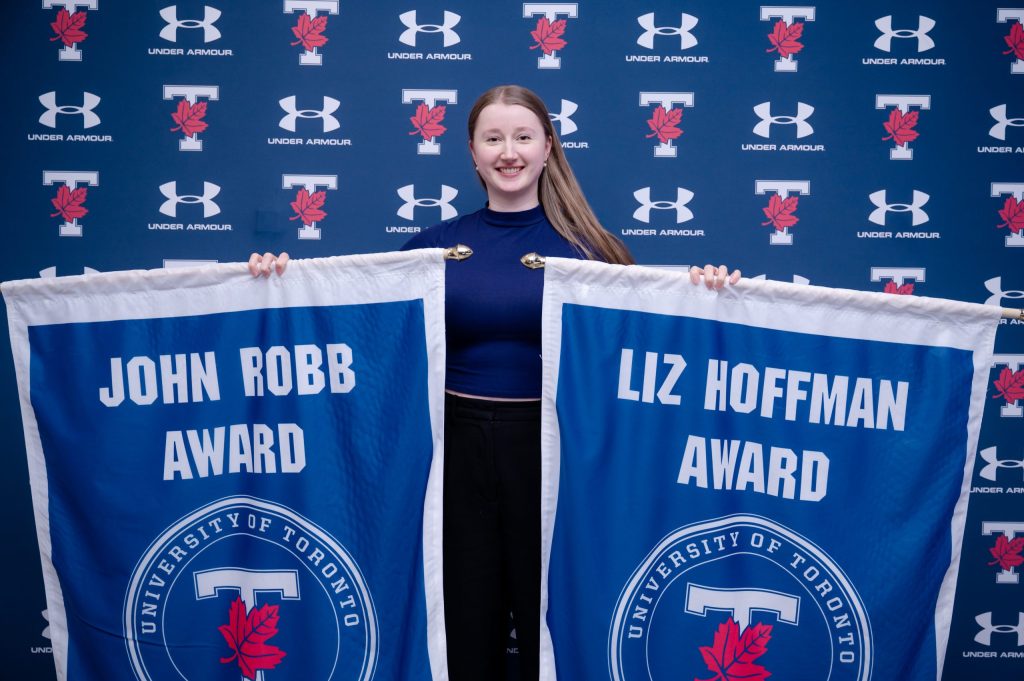 The Liz Hoffman Award and John Robb Award recognize athletes in Women’s DI Sports and Men’s D2 Sports for overall highest number of points collected.